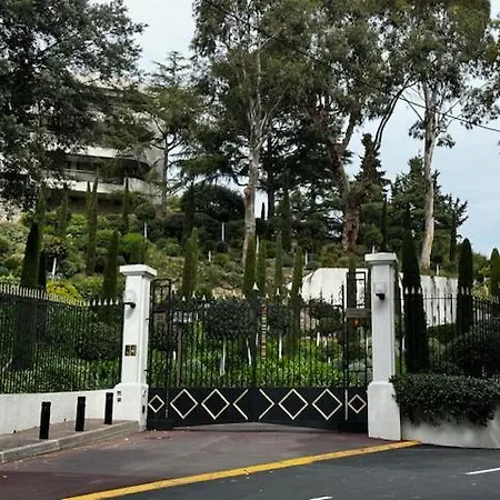 Stunning 3br Flat With Parking 500m From The Appartamento Cannes